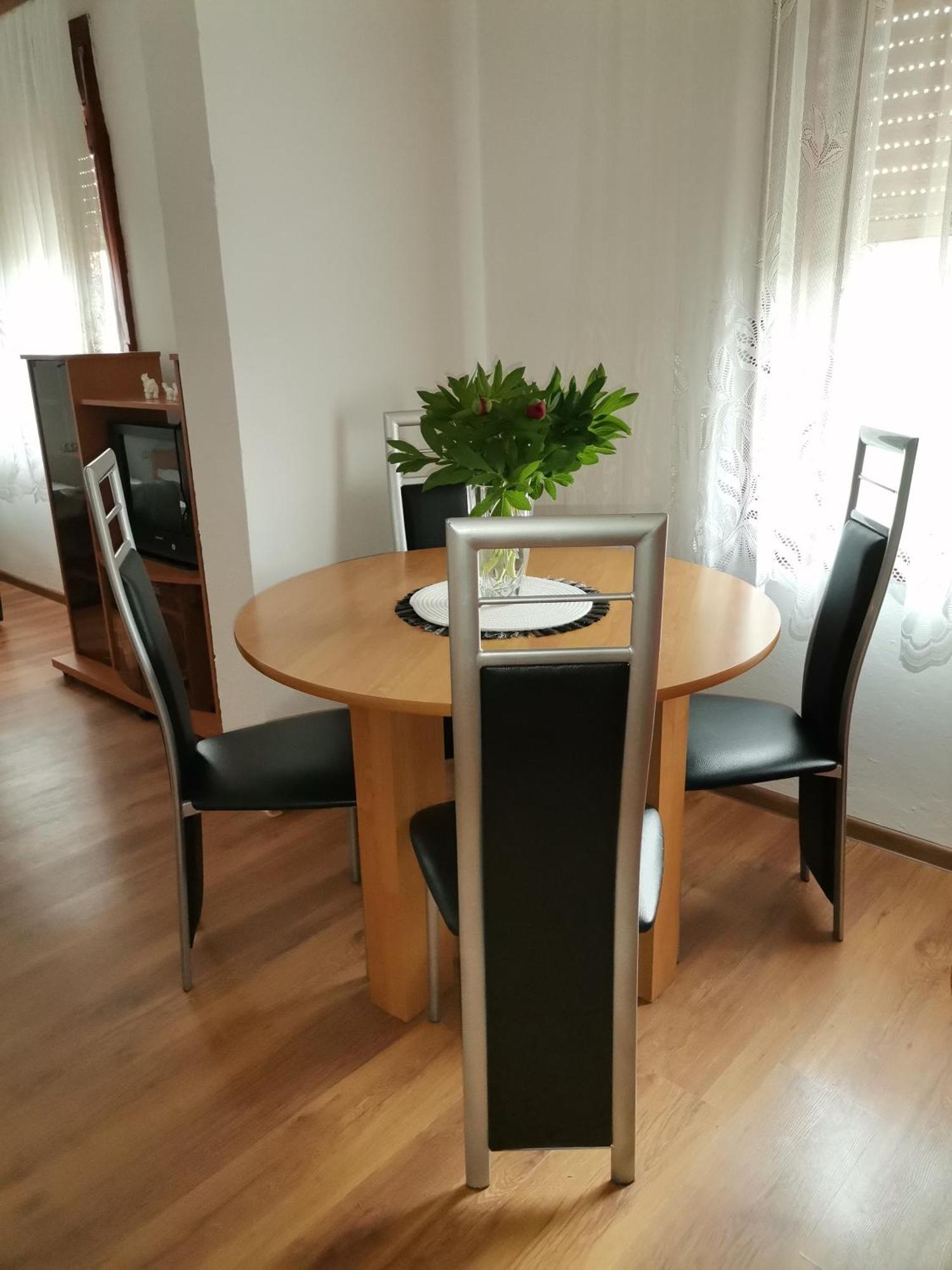 Aki Apartment Drvar Bagian luar foto